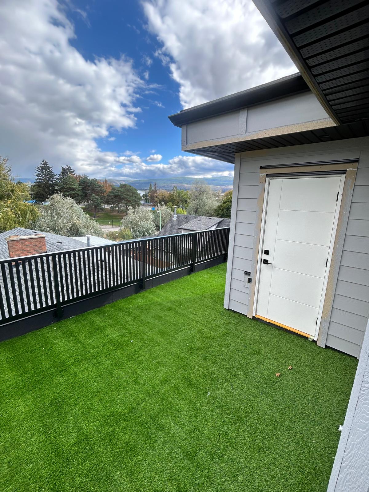 Beautiful Rooftop Turfing