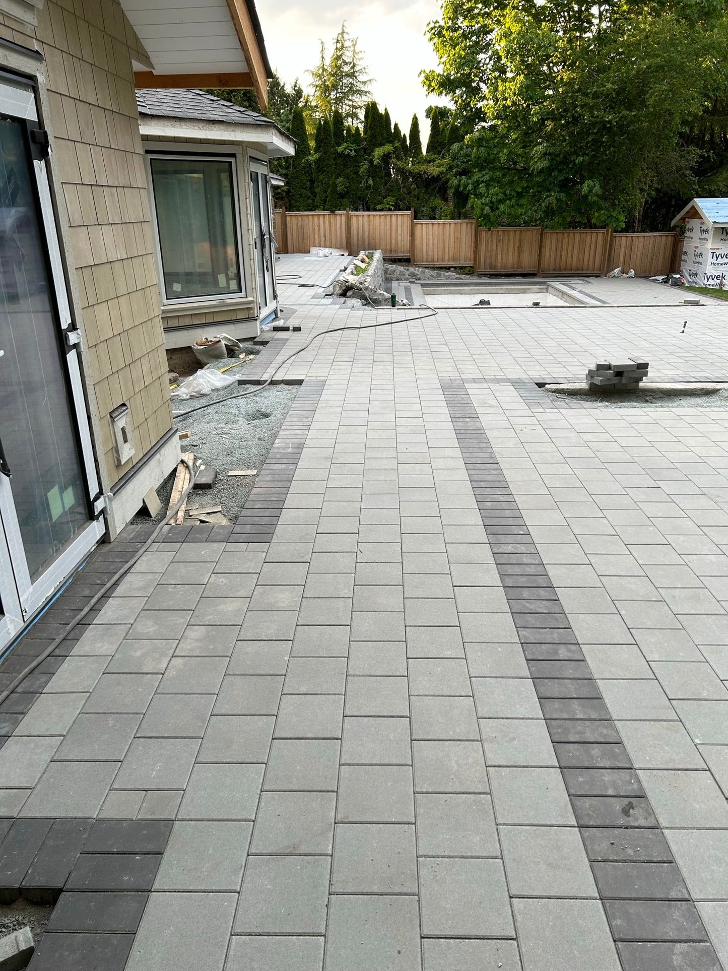 Pavers Patios and walkways